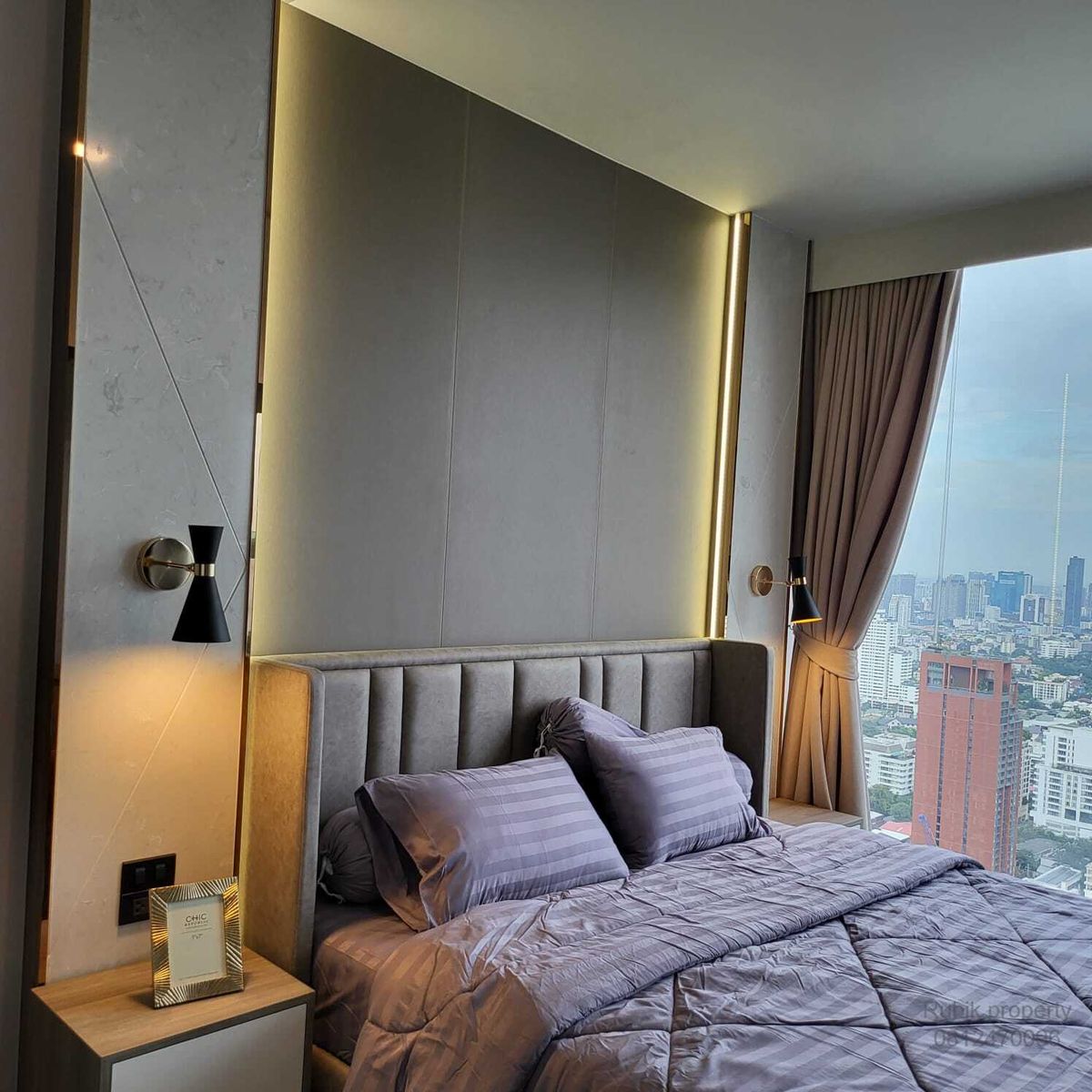 For SaleCondoSukhumvit, Asoke, Thonglor : (RB1300) Selling Celes Asoke — Duplex Top-Floor (Duplex on high floor)