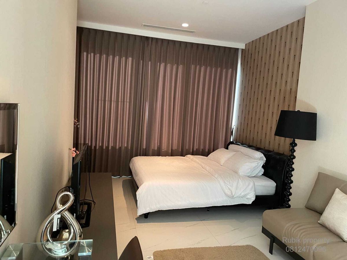 ขายคอนโดวิทยุ ชิดลม หลังสวน : (RB1305) ขาย 185 Rajadamri — Prime Central Location (Lumphini View)