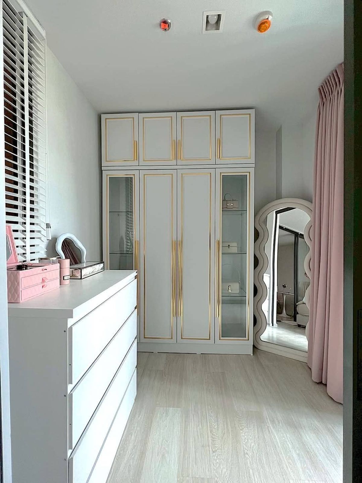 ให้เช่าคอนโดวิทยุ ชิดลม หลังสวน : ให้เช่า 📍 Life One Wireless 📍 เฟอร์นิเจอร์ และ เครื่องใช้ไฟฟ้าครบ ใกล้ BTS เพลินจิต