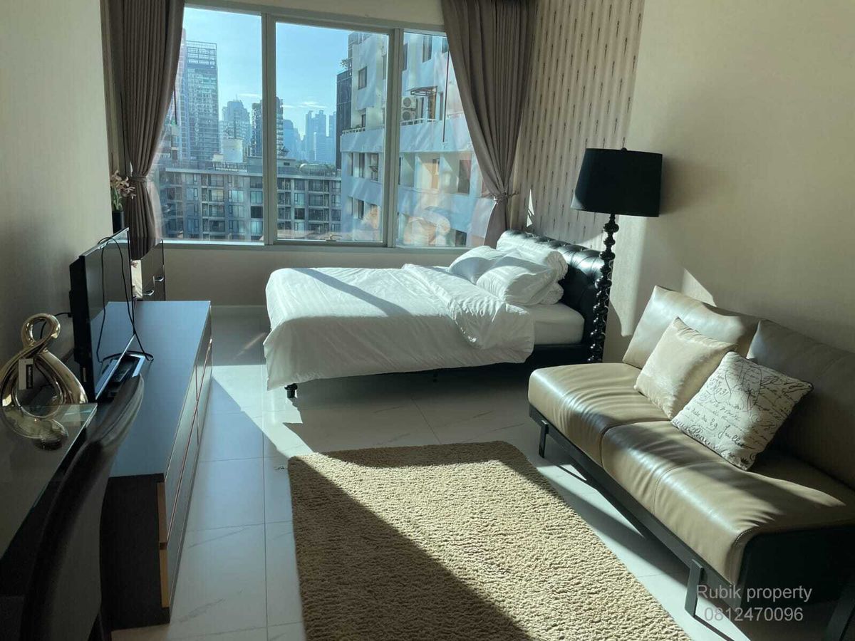 For SaleCondoWitthayu, Chidlom, Langsuan, Ploenchit : (RB1305) For sale 185 Rajadamri — Prime Central Location (Lumphini View)