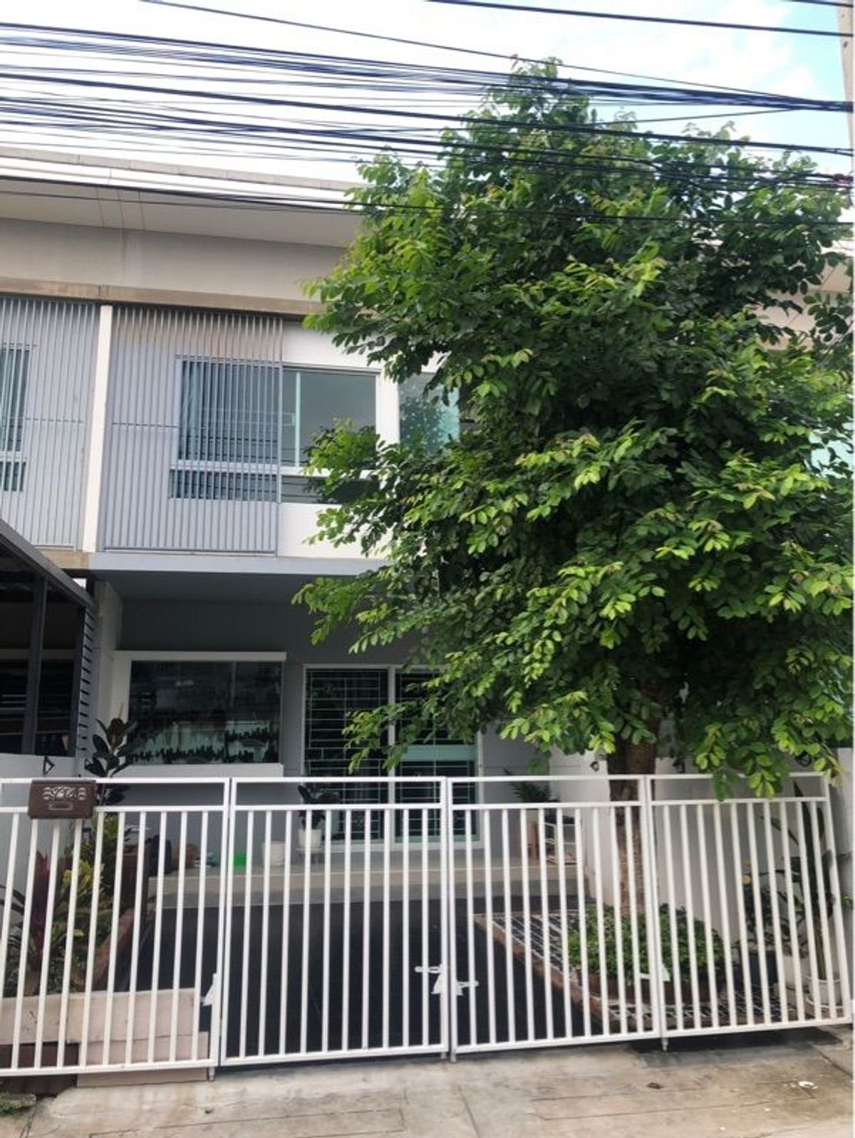 ขายทาวน์โฮมบางนา แบริ่ง ลาซาล : (รหัส SM1510) ขายบ้านโครงการ Indy bangna km.7 (1) อินดี้ บางนา กม 7 (1) ใกล้มหาวิทยาลัยอัชสัมชัน