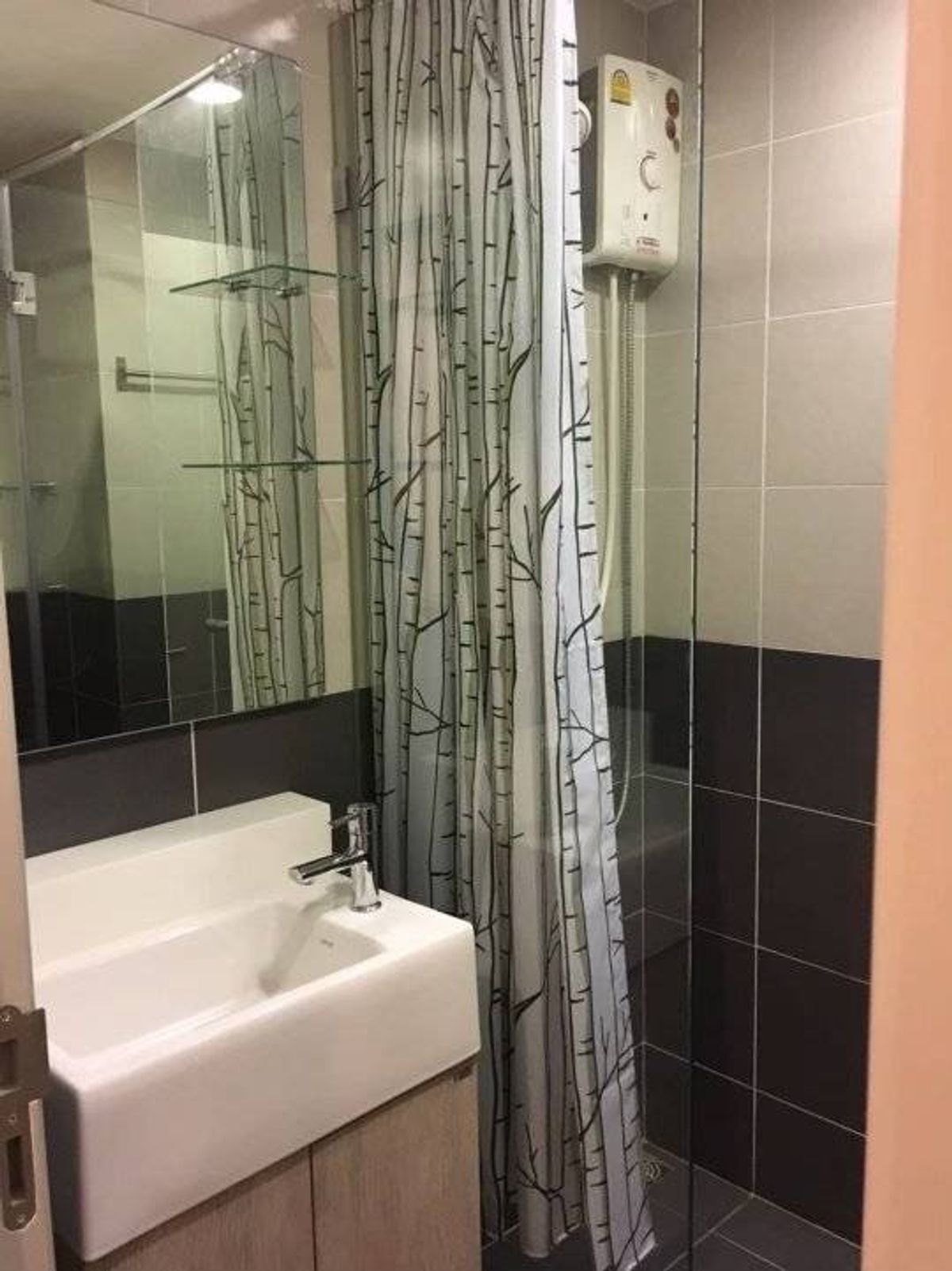 ให้เช่าคอนโดปิ่นเกล้า จรัญสนิทวงศ์ : เช่าคอนโด IDEO Mobi Charan - Interchange/ไอดีโอ โมบิ จรัญ อินเตอร์เชนจ์ (A6810001)