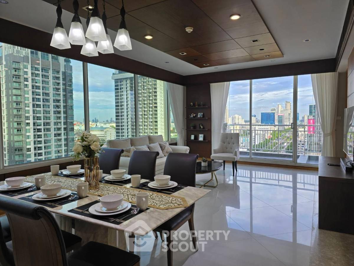 For RentCondoSathorn, Narathiwat : 3-BR Condo at The Empire Place near BTS Saint Louis