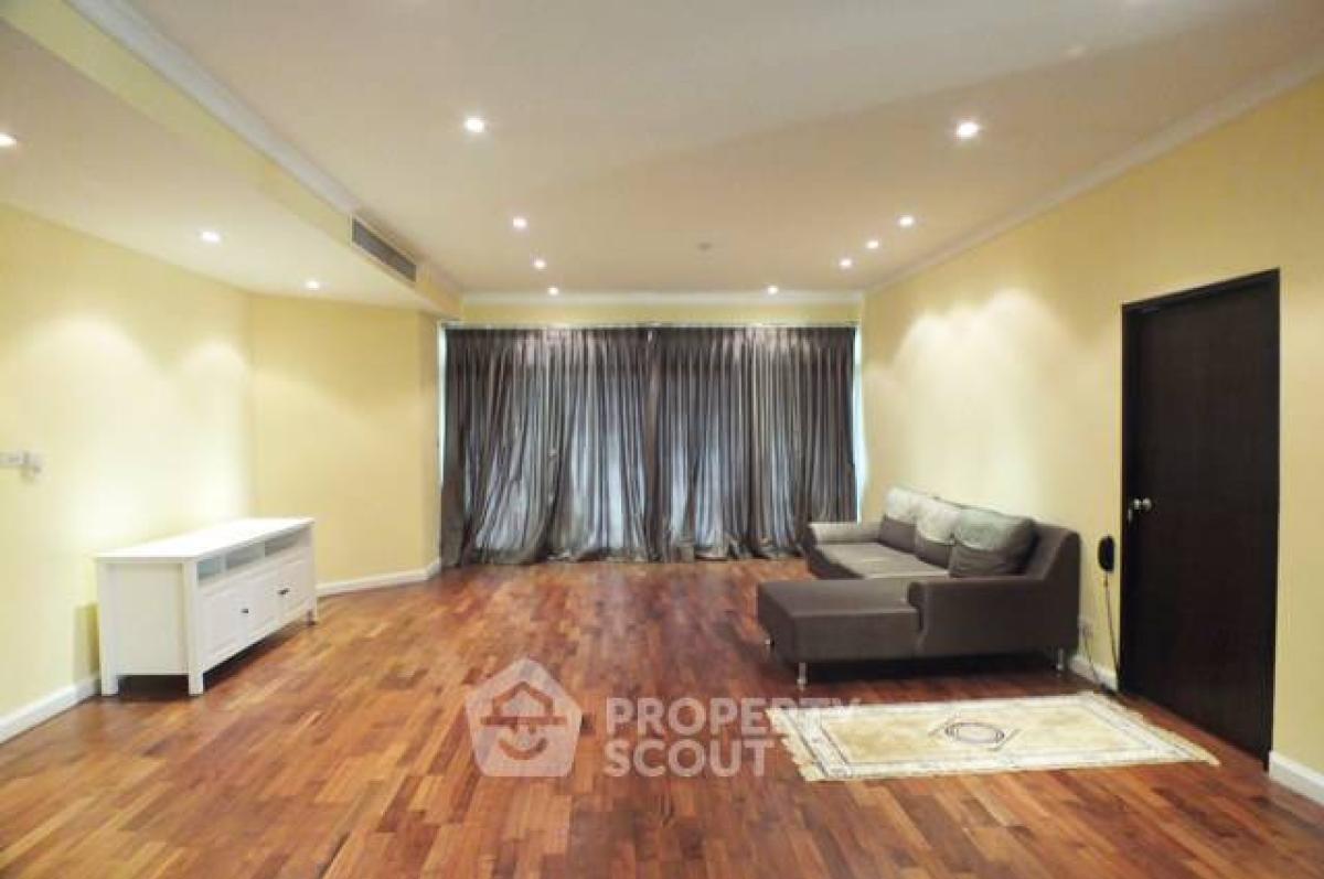 For SaleCondoSukhumvit, Asoke, Thonglor : 3-BR Condo at The Cadogan Private Residence near BTS Phrom Phong