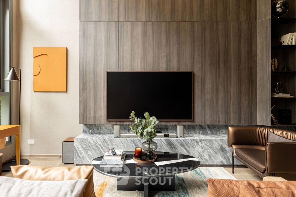 For SaleCondoSiam Paragon ,Chulalongkorn,Samyan : 1-BR Condo at Whizdom Craftz Samyan near MRT Sam Yan