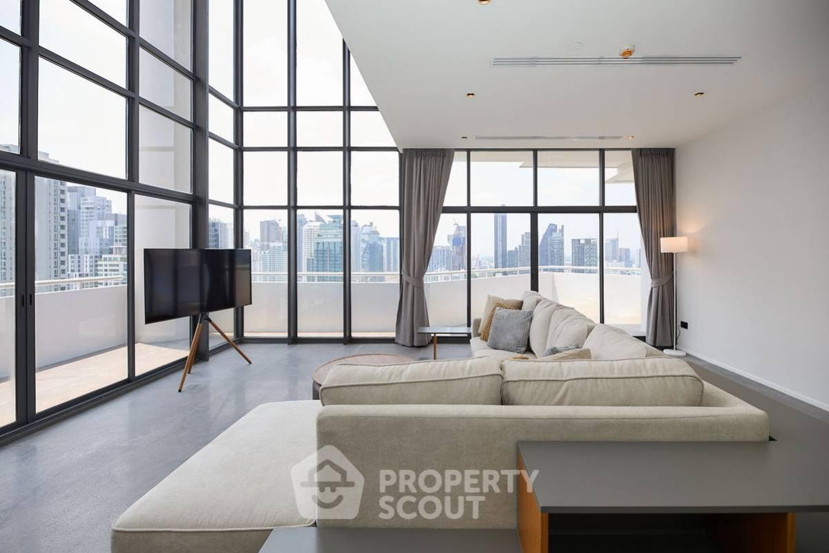 For SaleCondoSukhumvit, Asoke, Thonglor : Jungle paradise duplex penthouse in Thonglor Bangkok