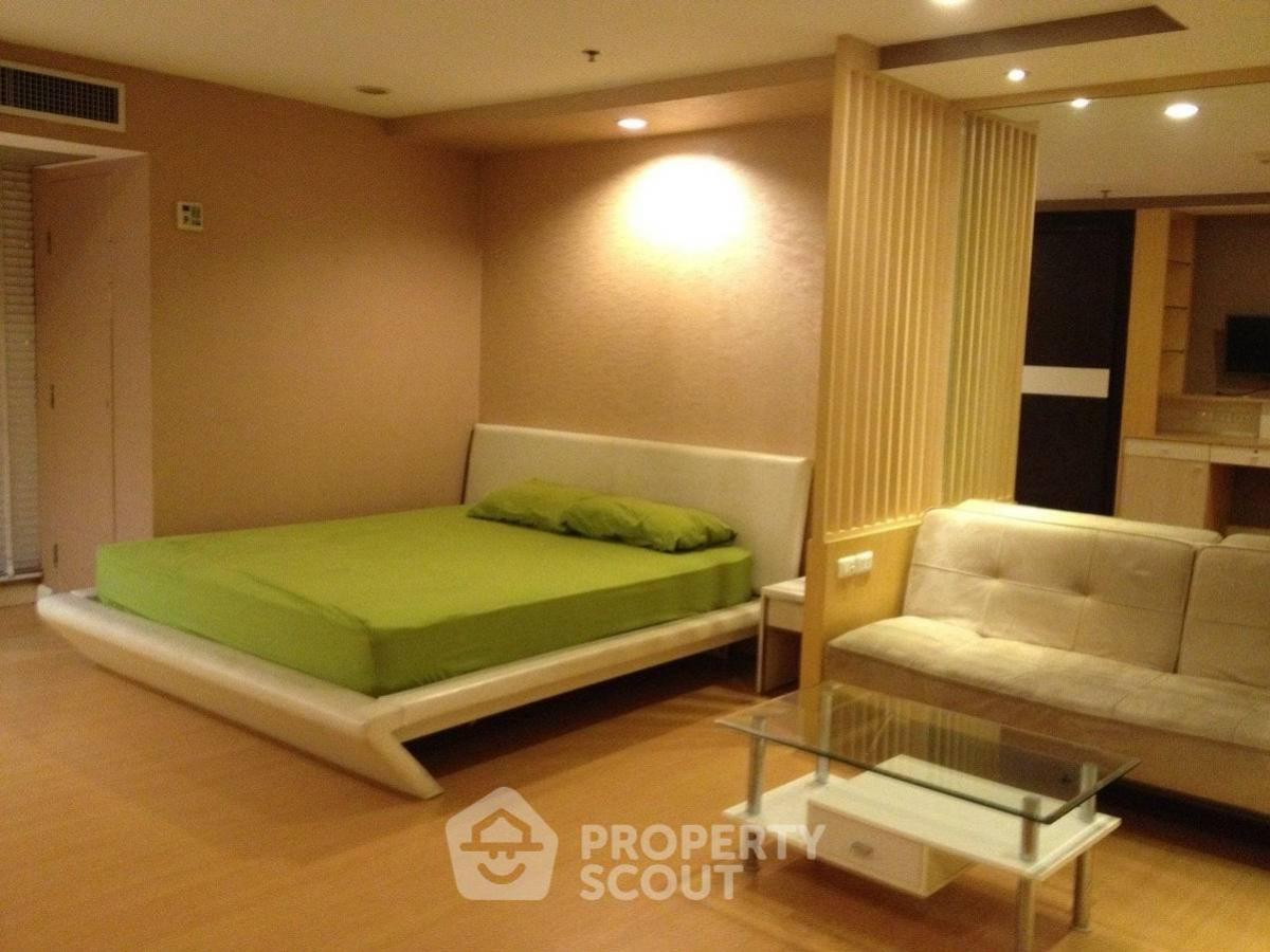 ขายคอนโดนานา : คอนโด 1-ห้องนอน ที่ เดอะ เทรนดี้ คอนโดมิเนียม ใกล้ BTS นานา