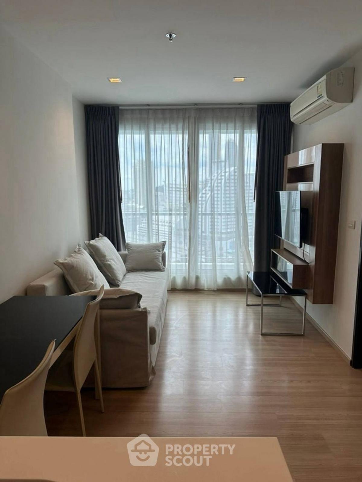 For SaleCondoSathorn, Narathiwat : 1-BR Condo at Rhythm Sathorn near BTS Saphan Taksin