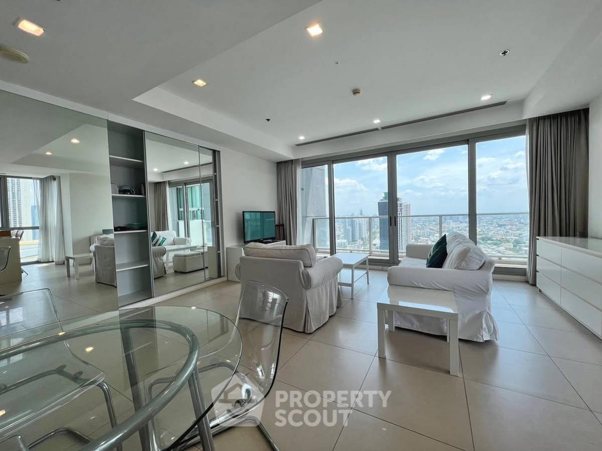 For SaleCondoWongwianyai, Charoennakor : 2-BR Condo at The River Condominium near BTS Saphan Taksin