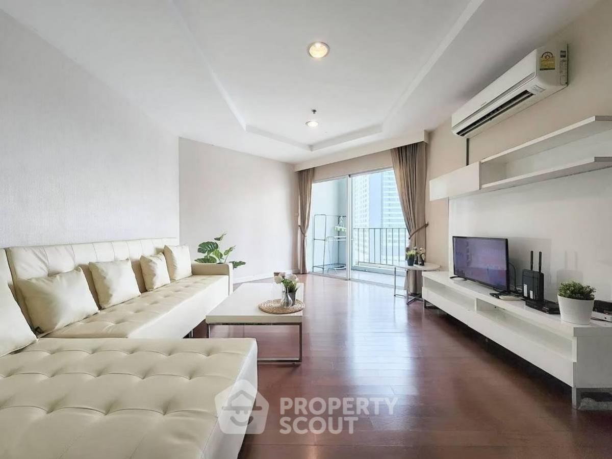 For SaleCondoRama9, Petchburi, RCA : 2-BR Condo at Belle Grand Rama 9 near MRT Phra Ram 9