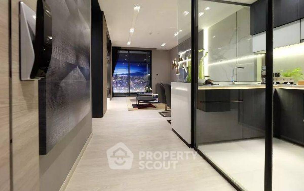 ขายคอนโดสุขุมวิท อโศก ทองหล่อ : คอนโด 2-ห้องนอน ที่ เดอะ รูม สุขุมวิท 38 ใกล้ BTS เอกมัย