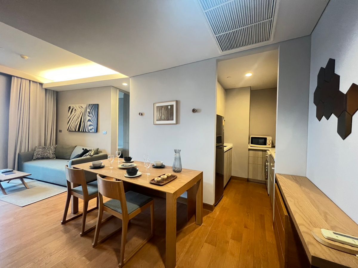 For RentCondoSukhumvit, Asoke, Thonglor : for rent The lumpini 24 // 2b2b // 55 sq.m