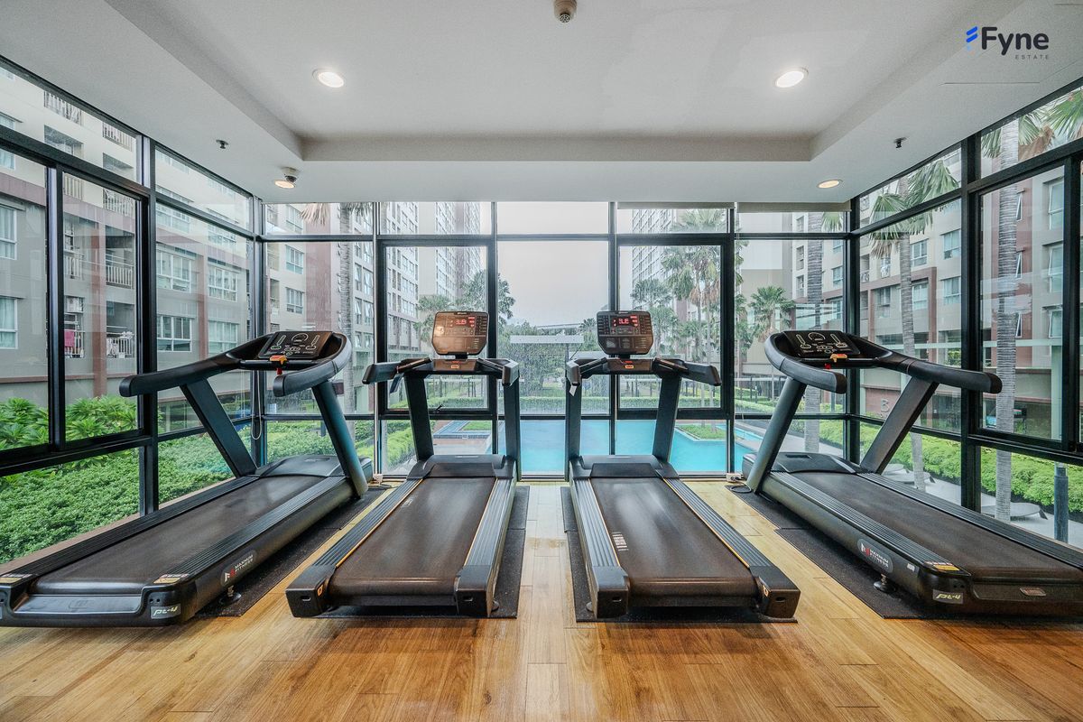 For SaleCondoKasetsart, Ratchayothin : Lumpini Place Ratchayothin Condo, next to BTS Ratchayothin, 0 meters, open view, Ratchayothin, Ratchada, Lat Phrao, Kaset.