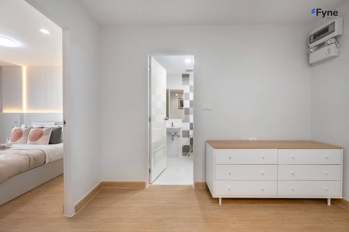 For SaleCondoKasetsart, Ratchayothin : Lat Phrao, Wang Hin, Chokchai 4, Ratchada Kaset, along the expressway, The Niche ID, Lat Phrao-Wang Hin.