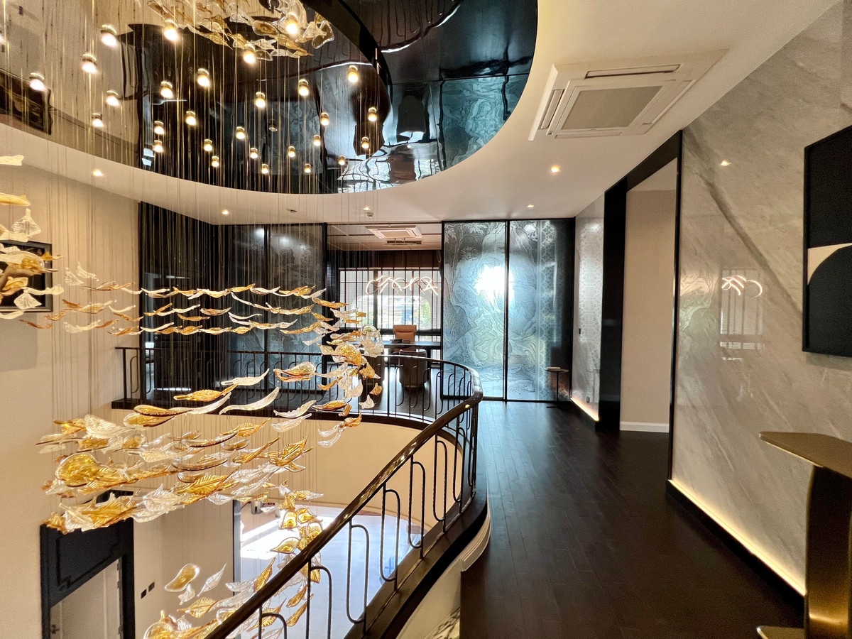 บ้านบางนา แบริ่ง ลาซาล : *ให้เช่าบ้าน Grand Bangkok Boulevard Sukhumvit Srinakarin 550,000บาท 5ห้องนอน 6ห้องน้ำ พื้นที่ใช้สอย591ตรม. ที่ดิน140.2ตรว. สุขุมวิท107 (ซอยแบริ่ง31/1) ใกล้ ไบเทค บางนา สุขุมวิท BTSแบริ่ง (10 นาที)