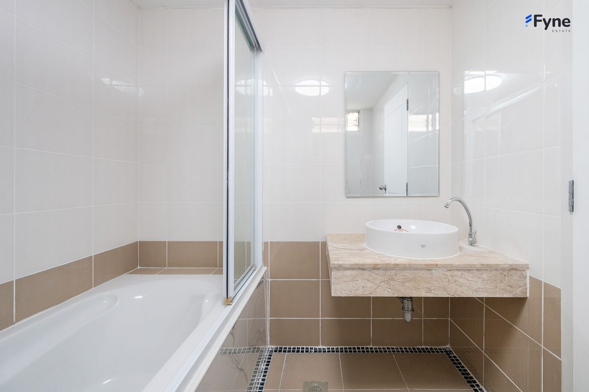 For SaleCondoRatchadapisek, Huaikwang, Suttisan : Ratchada City 18 project near MRT Huai Khwang