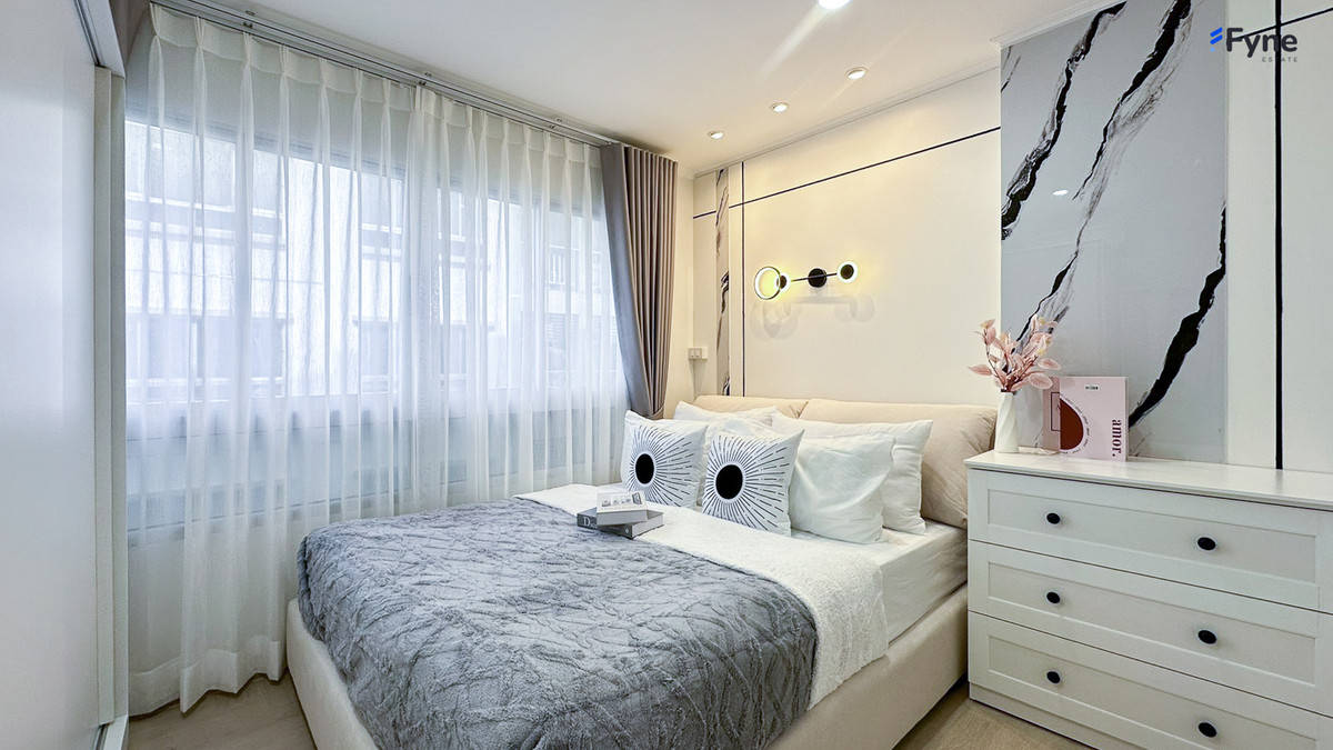 For SaleCondoRatchadapisek, Huaikwang, Suttisan : Lumpini Ville Cultural Center Project, near MRT Huai Khwang, Ratchada, Huai Khwang, Rama 9, Ramkhamhaeng, Lat Phrao.