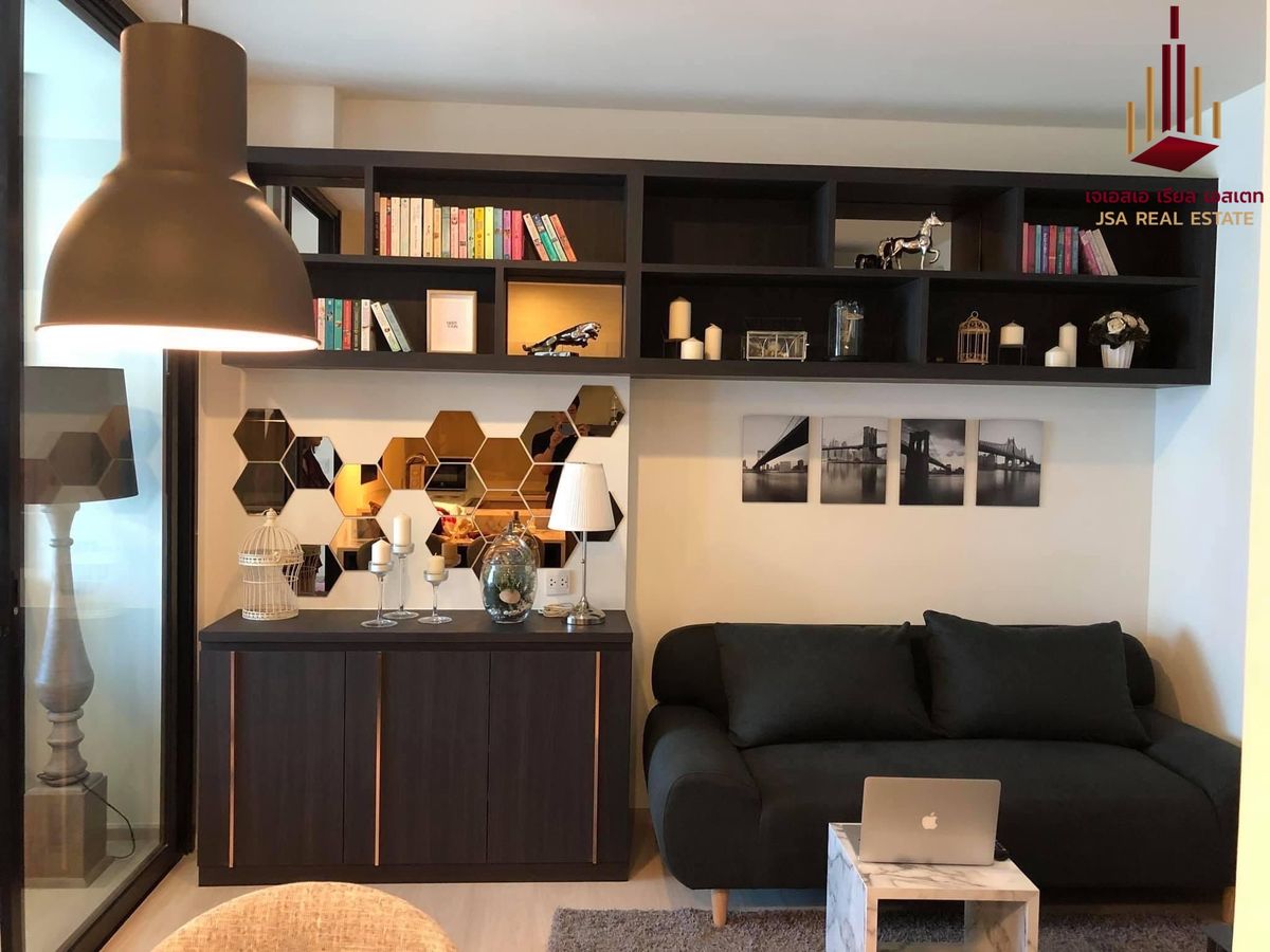 For SaleCondoRama9, Petchburi, RCA : ✨ For Sale: Life Asoke Condo ✨ 💰 Only 4,900,000 THB