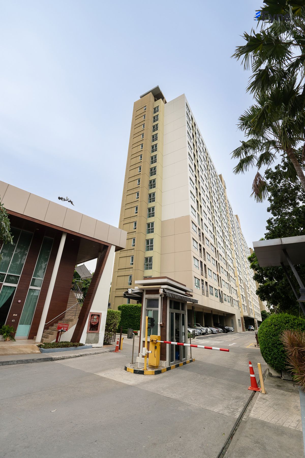 ขายคอนโดบางนา แบริ่ง ลาซาล : โครงการ ลุมพินี วิลล์ ลาซาล - แบริ่ง สุขุมวิท บางนา ลาซาล เพียง 10 นาทีถึง BTS แบริ่ง