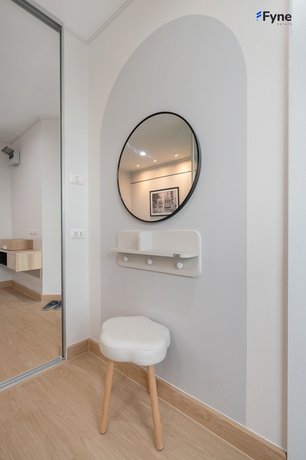 ขายคอนโดบางนา แบริ่ง ลาซาล : โครงการ ลุมพินี วิลล์ ลาซาล - แบริ่ง สุขุมวิท บางนา ลาซาล เพียง 10 นาทีถึง BTS แบริ่ง