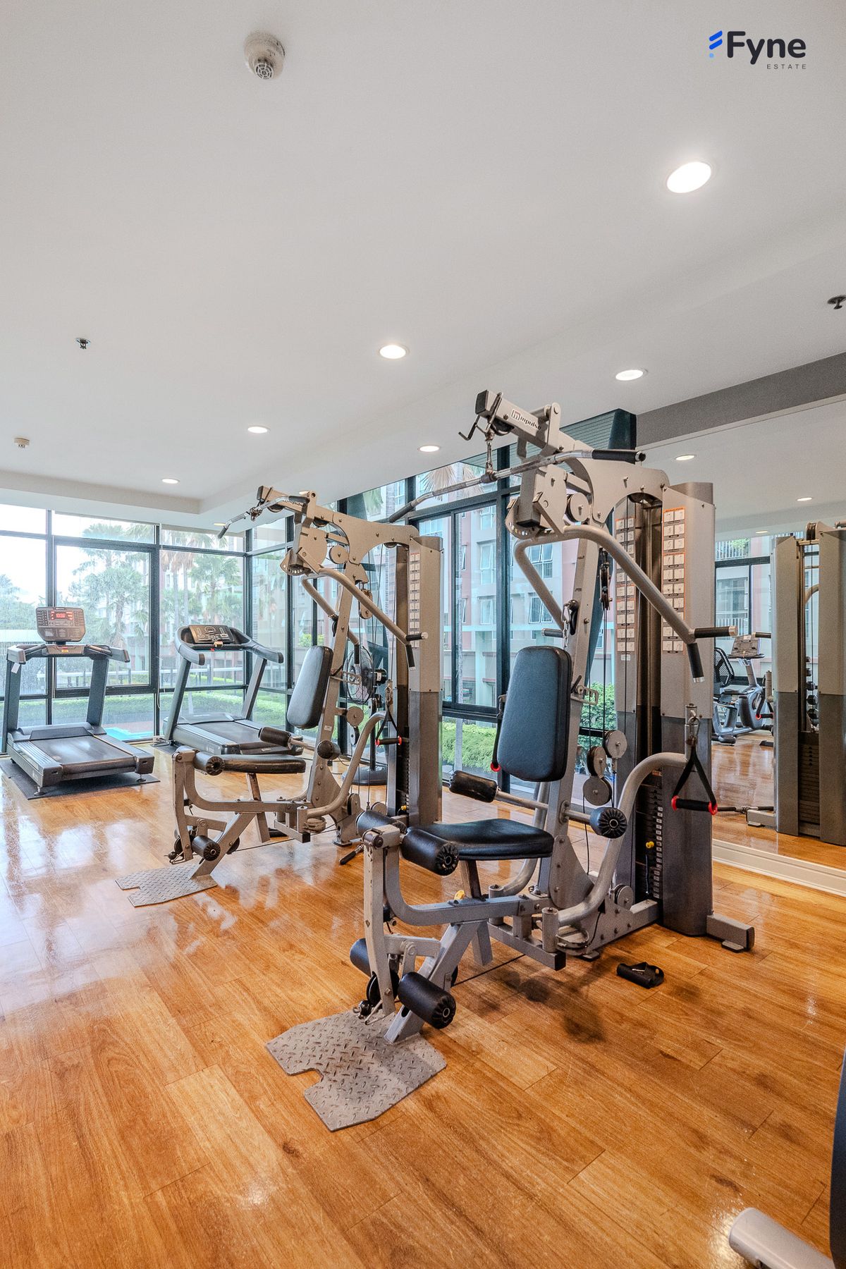 For SaleCondoKasetsart, Ratchayothin : Lumpini Place Ratchayothin Condo, next to BTS Ratchayothin, 0 meters, open view, Ratchayothin, Ratchada, Lat Phrao, Kaset.