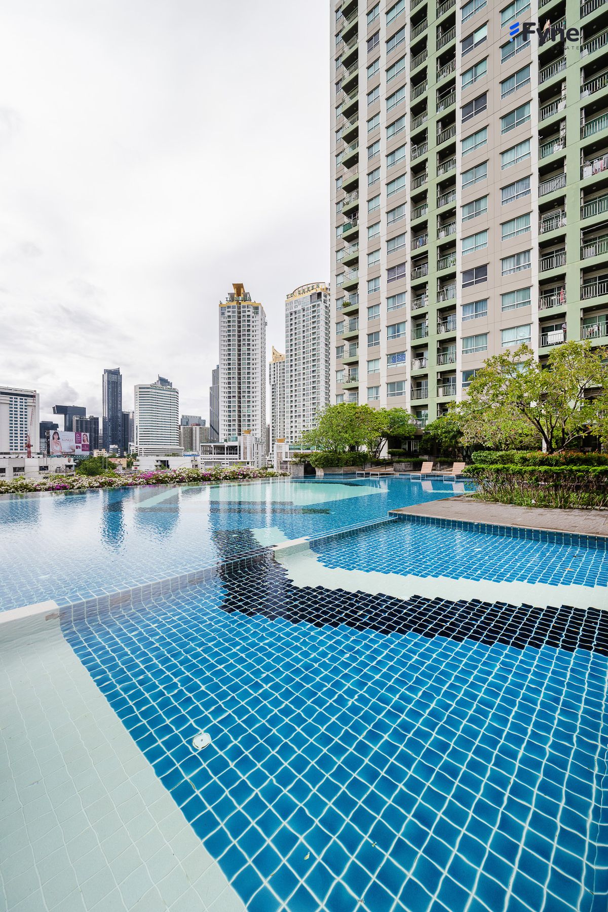 For SaleCondoRama9, Petchburi, RCA : Lumpini Park Rama 9 - Ratchada Ratchada Rama 9 Asoke