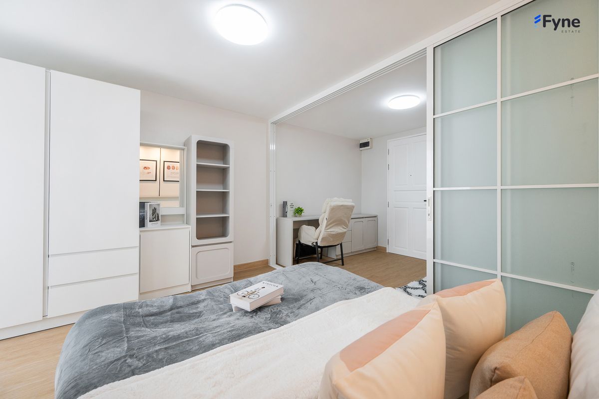 For SaleCondoRatchadapisek, Huaikwang, Suttisan : Ratchada City 18 project near MRT Huai Khwang