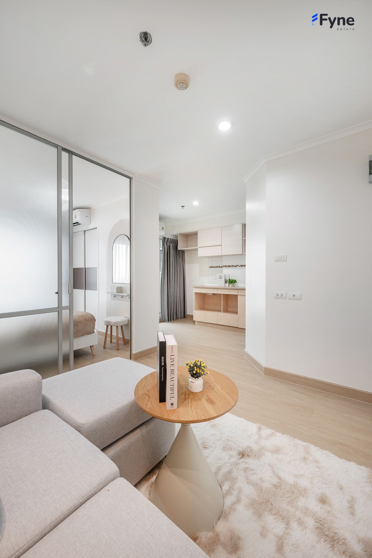 For SaleCondoKasetsart, Ratchayothin : Lumpini Place Ratchayothin Condo, next to BTS Ratchayothin, 0 meters, open view, Ratchayothin, Ratchada, Lat Phrao, Kaset.