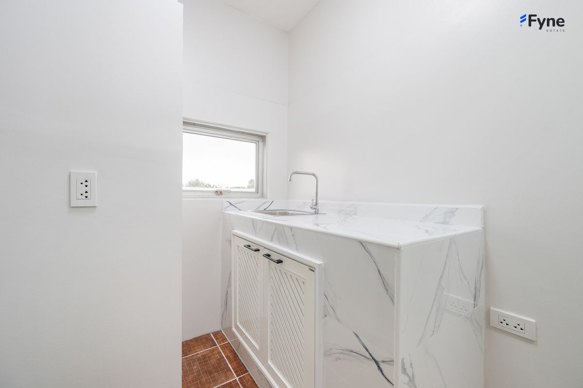 For SaleCondoRatchadapisek, Huaikwang, Suttisan : Ratchada City 18 project near MRT Huai Khwang