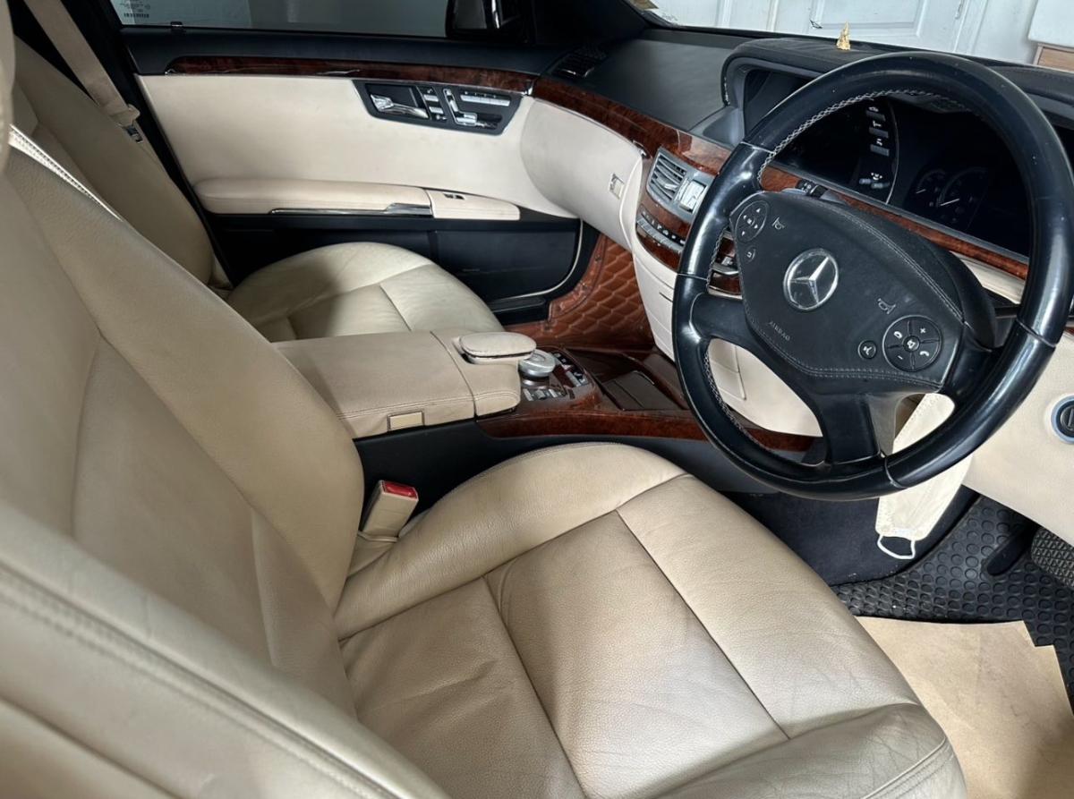 ขายบ้านปทุมธานี รังสิต ธรรมศาสตร์ : 🔥ขายด่วน🔥ขายบ้านเดี่ยว 2 ชั้น+แถม Benz s 300 เฟอร์นิเจอร์ครบพร้อมเข้าอยู่ (หลังท้ายสุดเป็นส่วนตัว)