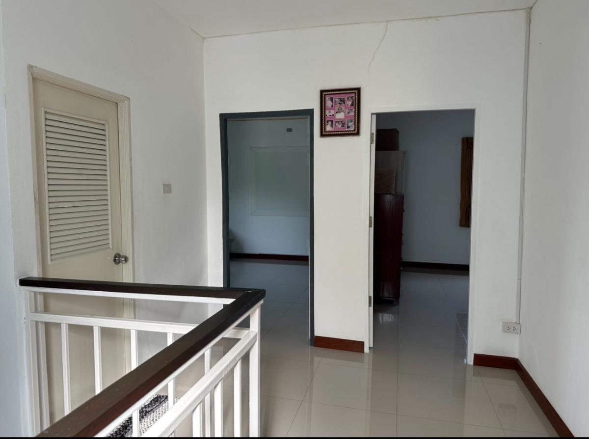 ขายบ้านปทุมธานี รังสิต ธรรมศาสตร์ : 🔥ขายด่วน🔥ขายบ้านเดี่ยว 2 ชั้น+แถม Benz s 300 เฟอร์นิเจอร์ครบพร้อมเข้าอยู่ (หลังท้ายสุดเป็นส่วนตัว)