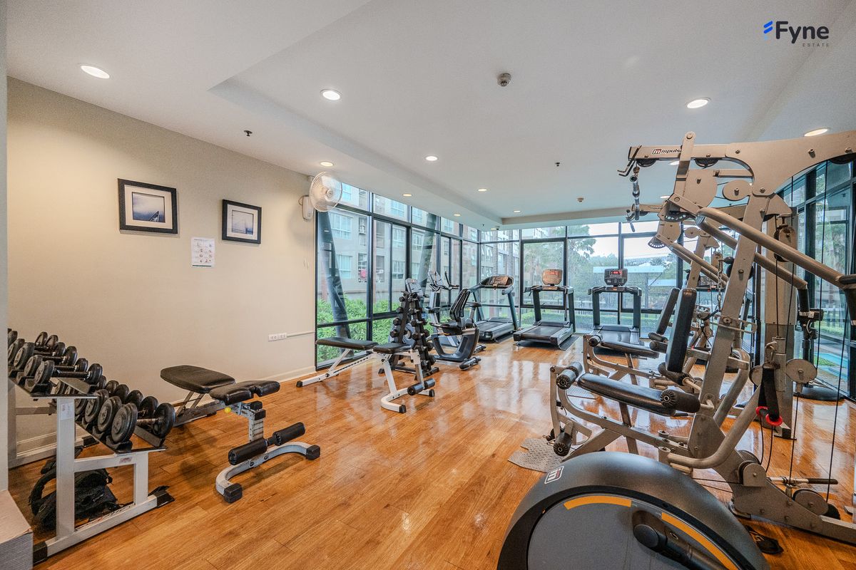 For SaleCondoKasetsart, Ratchayothin : Lumpini Place Ratchayothin Condo, next to BTS Ratchayothin, 0 meters, open view, Ratchayothin, Ratchada, Lat Phrao, Kaset.