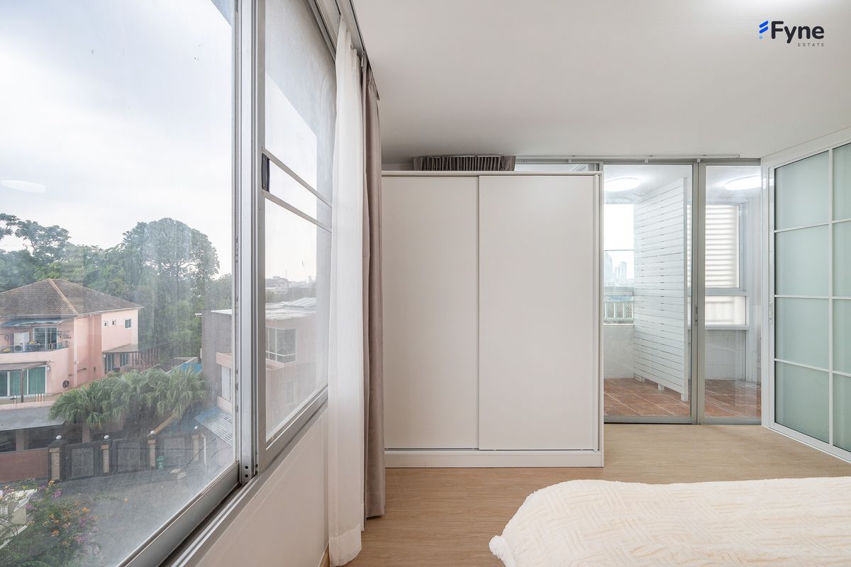 For SaleCondoRatchadapisek, Huaikwang, Suttisan : Ratchada City 18 project near MRT Huai Khwang