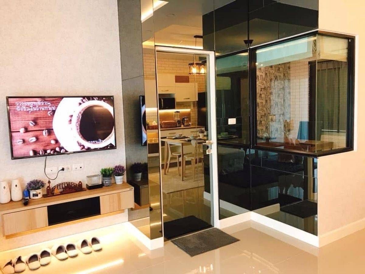 For RentTownhomePathum Thani,Rangsit, Thammasat : House for rent, Townhome Siri Place Rangsit 2, near Poonsap Market, just 10 minutes.