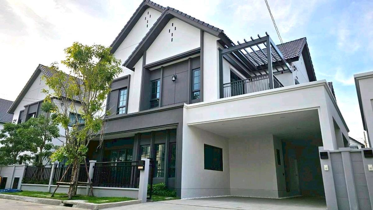ขายบ้านบางนา แบริ่ง ลาซาล : ขายบ้าน🔥🔥ราคาพิเศษ โครงการ เซนโทร บางนา เฟส2 |MD-25084719 