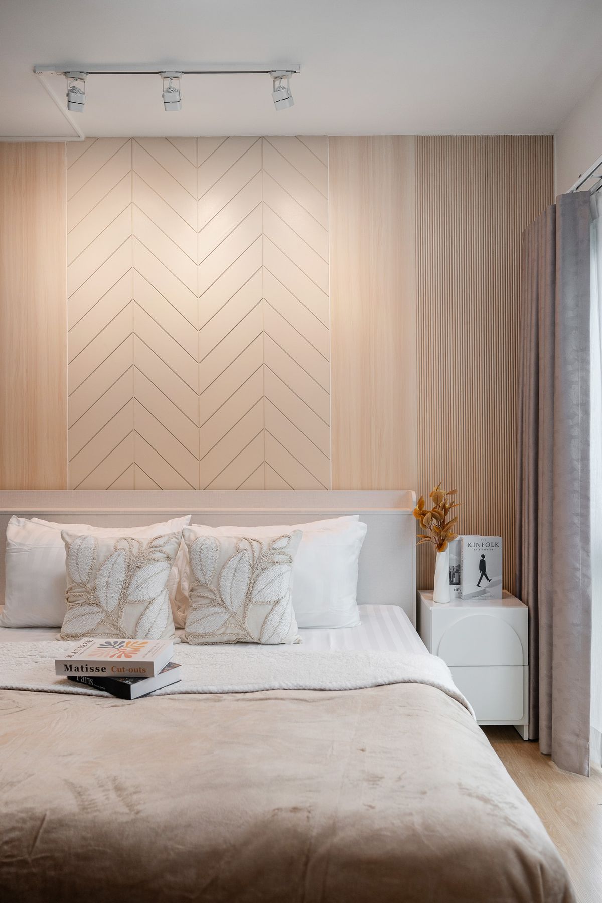 ขายคอนโดอ่อนนุช อุดมสุข : อ่อนนุช ศรีนครินทร์ สุขุมวิท ใกล้ทั้ง BTS อ่อนนุช และ MRT ศรีนุช โครงการ A Space Sukhumvit 77