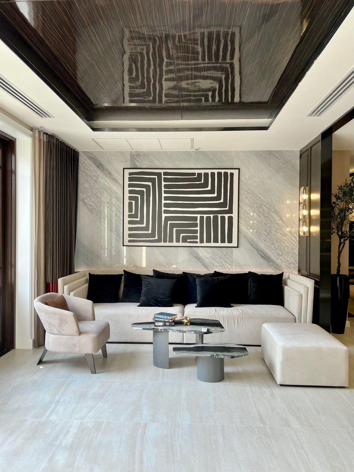 บ้านบางนา แบริ่ง ลาซาล : *ให้เช่าบ้าน Grand Bangkok Boulevard Sukhumvit Srinakarin 550,000บาท 5ห้องนอน 6ห้องน้ำ พื้นที่ใช้สอย591ตรม. ที่ดิน140.2ตรว. สุขุมวิท107 (ซอยแบริ่ง31/1) ใกล้ ไบเทค บางนา สุขุมวิท BTSแบริ่ง (10 นาที)