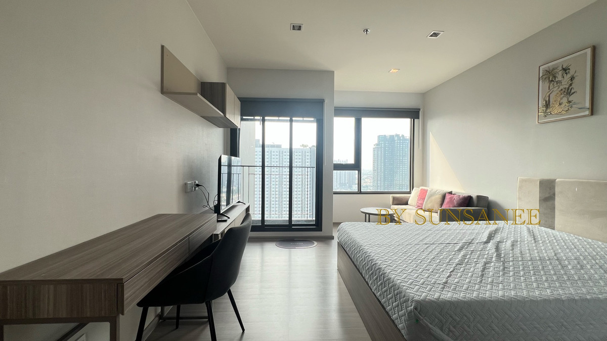 ให้เช่าคอนโดท่าพระ ตลาดพลู วุฒากาศ : Back on the market — don’t miss this beautiful room!