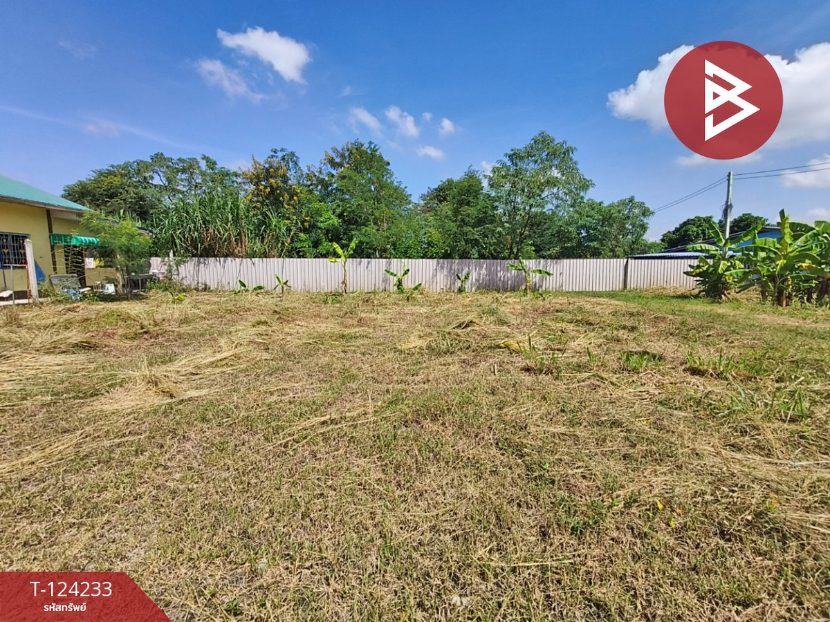 Land for sale, area 1 rai 72 sq m, Ban Bueng, Chonburi Loading...