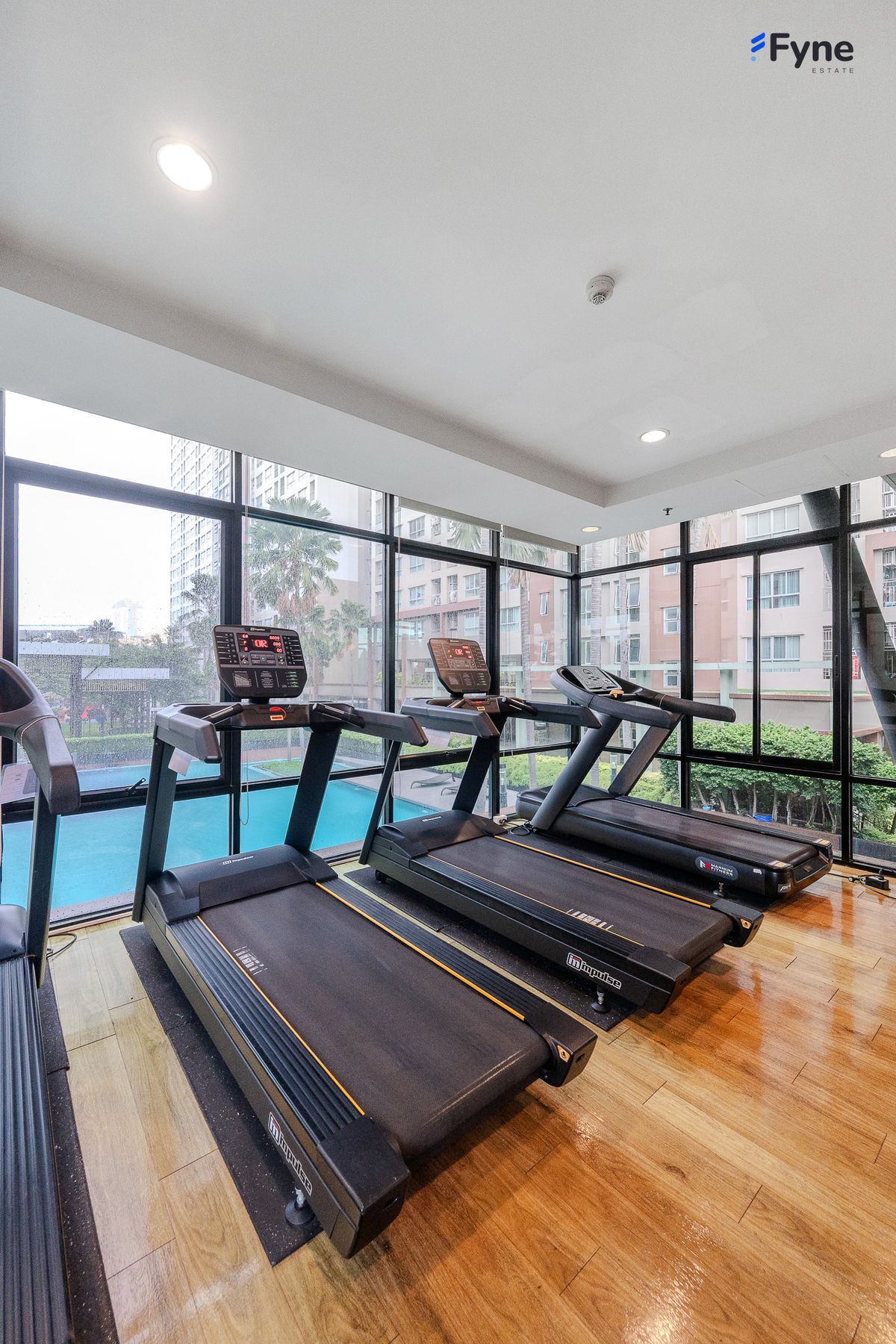 For SaleCondoKasetsart, Ratchayothin : Lumpini Place Ratchayothin Condo, next to BTS Ratchayothin, 0 meters, open view, Ratchayothin, Ratchada, Lat Phrao, Kaset.