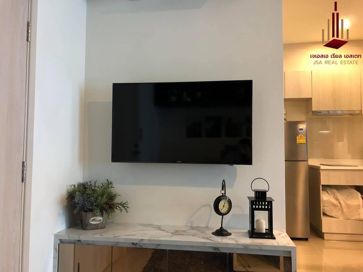 For SaleCondoRama9, Petchburi, RCA : ✨ For Sale: Life Asoke Condo ✨ 💰 Only 4,900,000 THB