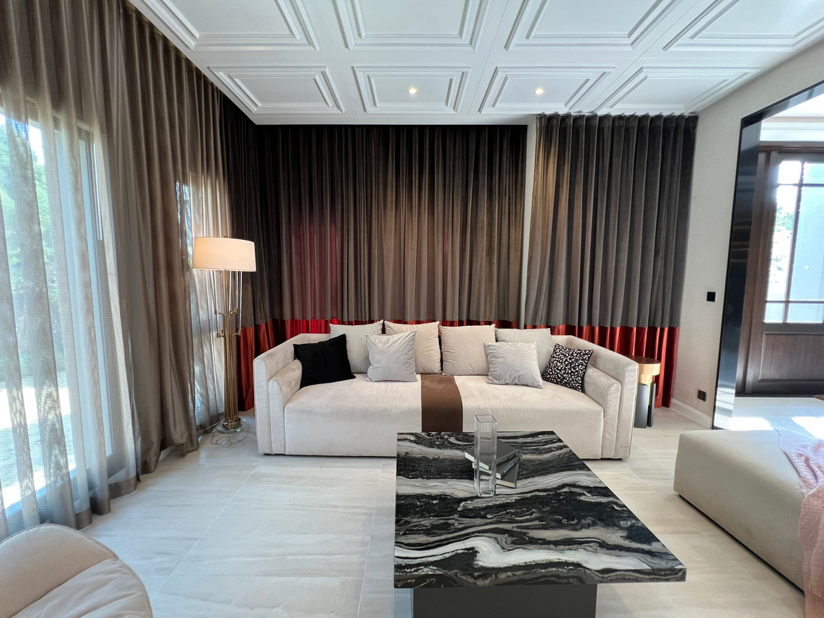 บ้านบางนา แบริ่ง ลาซาล : *ให้เช่าบ้าน Grand Bangkok Boulevard Sukhumvit Srinakarin 550,000บาท 5ห้องนอน 6ห้องน้ำ พื้นที่ใช้สอย591ตรม. ที่ดิน140.2ตรว. สุขุมวิท107 (ซอยแบริ่ง31/1) ใกล้ ไบเทค บางนา สุขุมวิท BTSแบริ่ง (10 นาที)