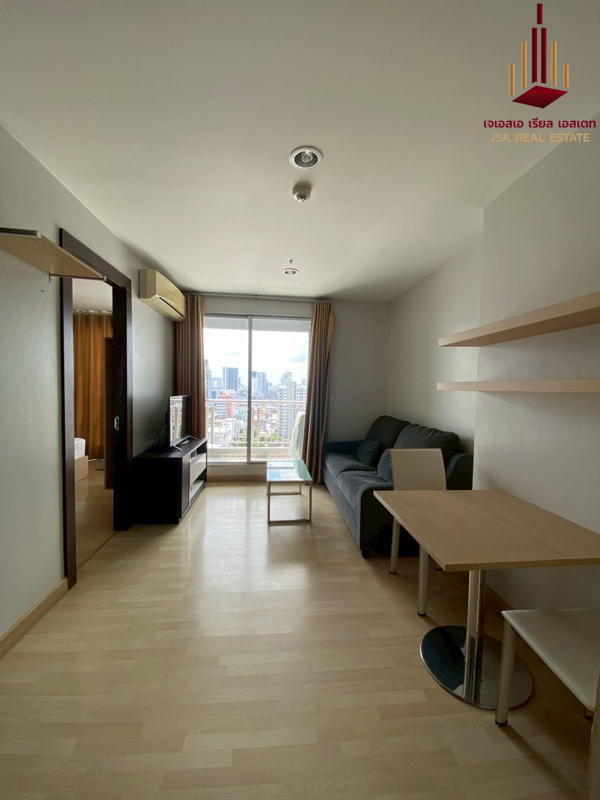 For SaleCondoRatchadapisek, Huaikwang, Suttisan : ✨ For Sale: Rhythm Ratchada Condo ✨ 💰 Only 3,850,000 THB