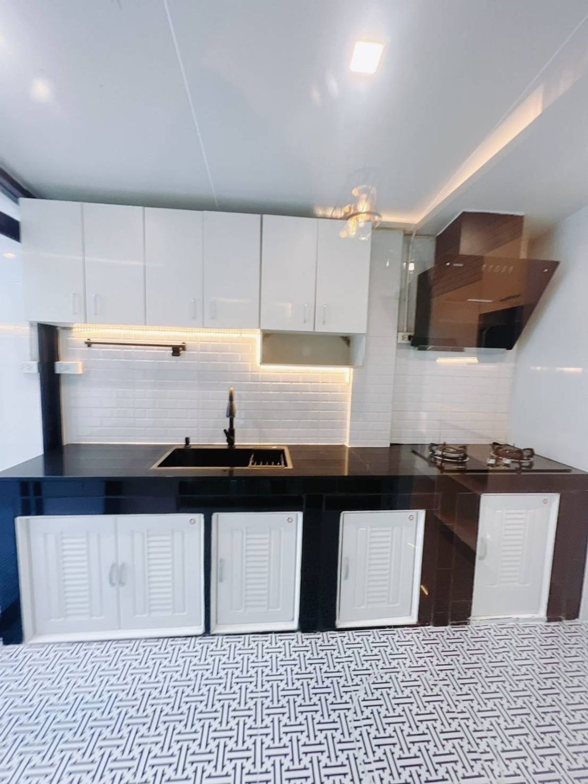 For RentTownhomePathum Thani,Rangsit, Thammasat : House for rent, Townhome Siri Place Rangsit 2, near Poonsap Market, just 10 minutes.