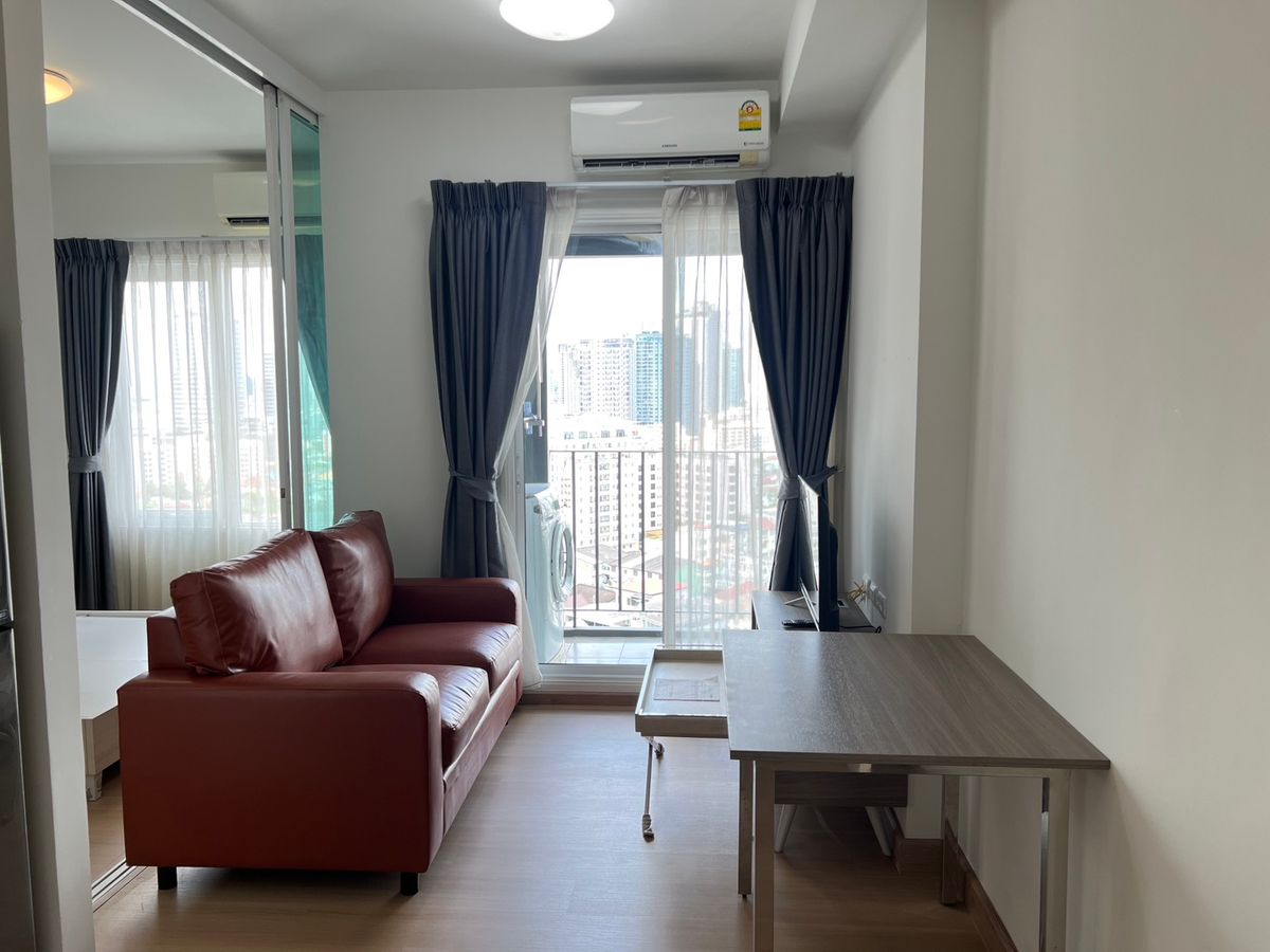 For RentCondoRatchadapisek, Huaikwang, Suttisan : Chapter one Eco Huaikwang, newly renovated, beautiful Huai, good view, only 13,000, one price, ready to move in.