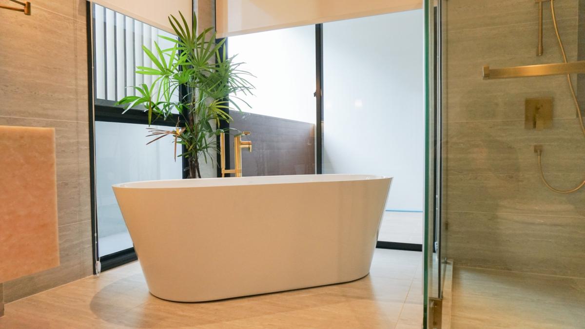 ให้เช่าบ้านพัฒนาการ ศรีนครินทร์ : 🔥ให้เช่าด่วน🔥บูก้าน กรุงเทพกรีฑา บ้านหรู3ชั้น ตกแต่งหรูหรา เฟอร์นิเจอร์ครบพร้อมเข้าอยู่ 