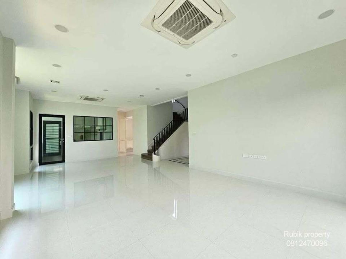 ให้เช่าบ้านปิ่นเกล้า จรัญสนิทวงศ์ : 🏡 (RB1311) ให้เช่าบ้านเดี่ยวสุดหรู NANTAWAN ปิ่นเกล้า - กาญจนา Super Luxury 2 ชั้น พื้นที่กว้างขวาง พร้อมเข้าอยู่ ⛲️🏠