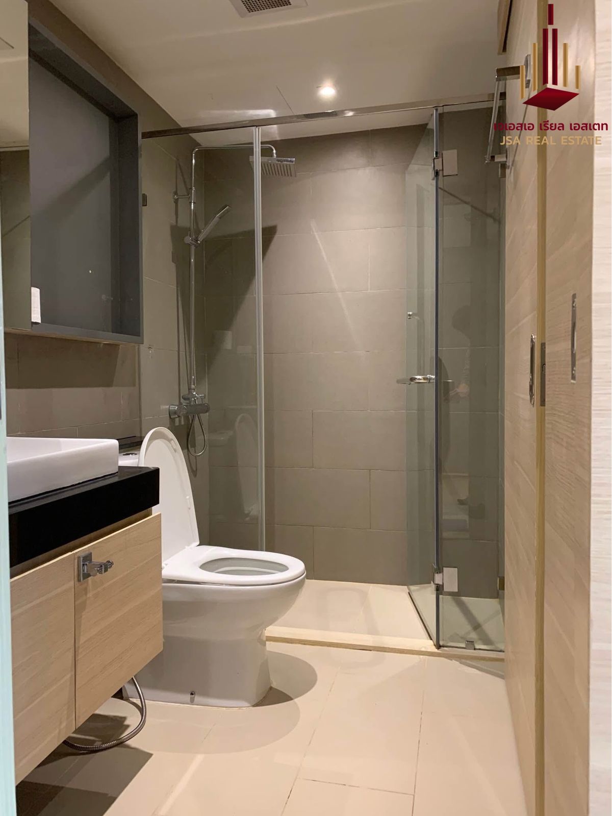 For RentCondoSilom, Saladaeng, Bangrak : ✨ For Rent: Klass Silom Condo ✨ 💰 Only 22,000 THB/month