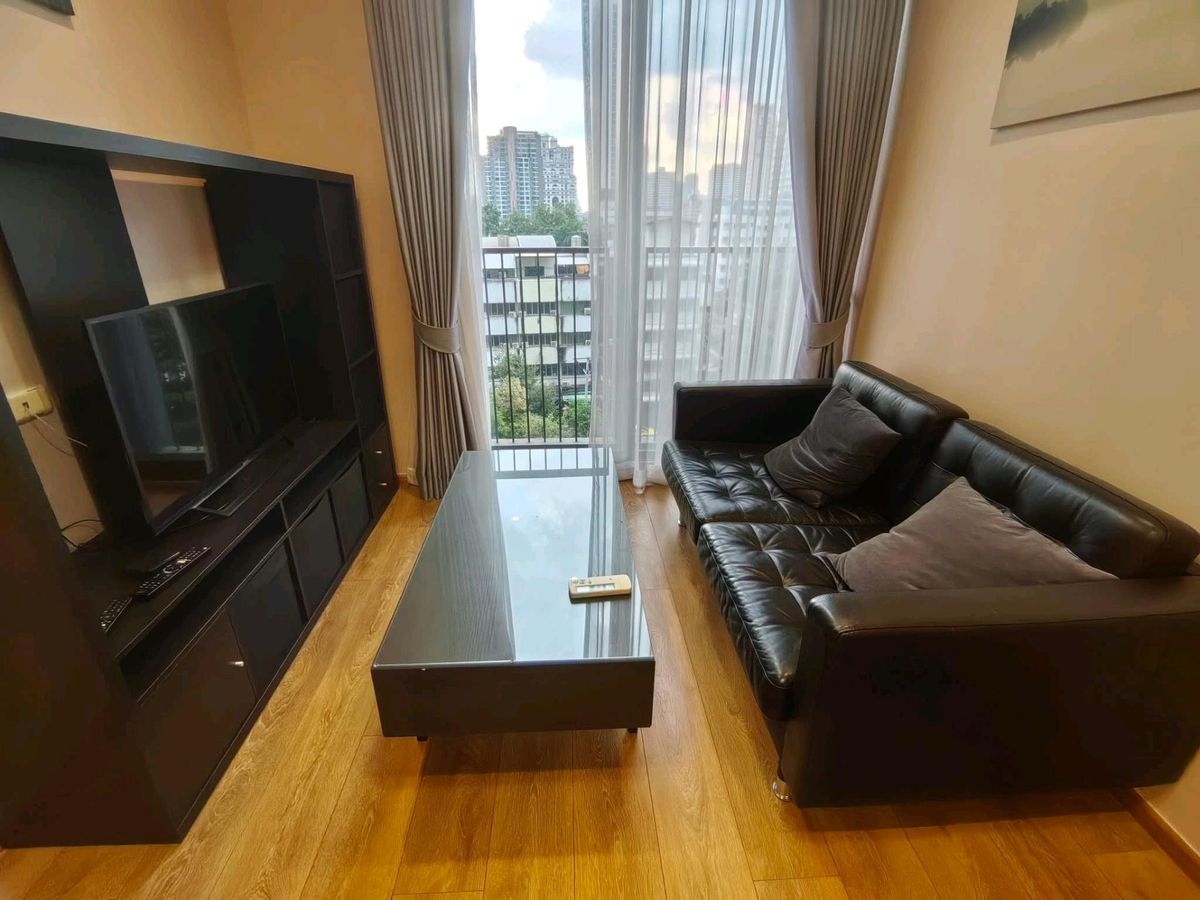 ให้เช่าคอนโดสุขุมวิท อโศก ทองหล่อ : Low floor : Noble Be 33
