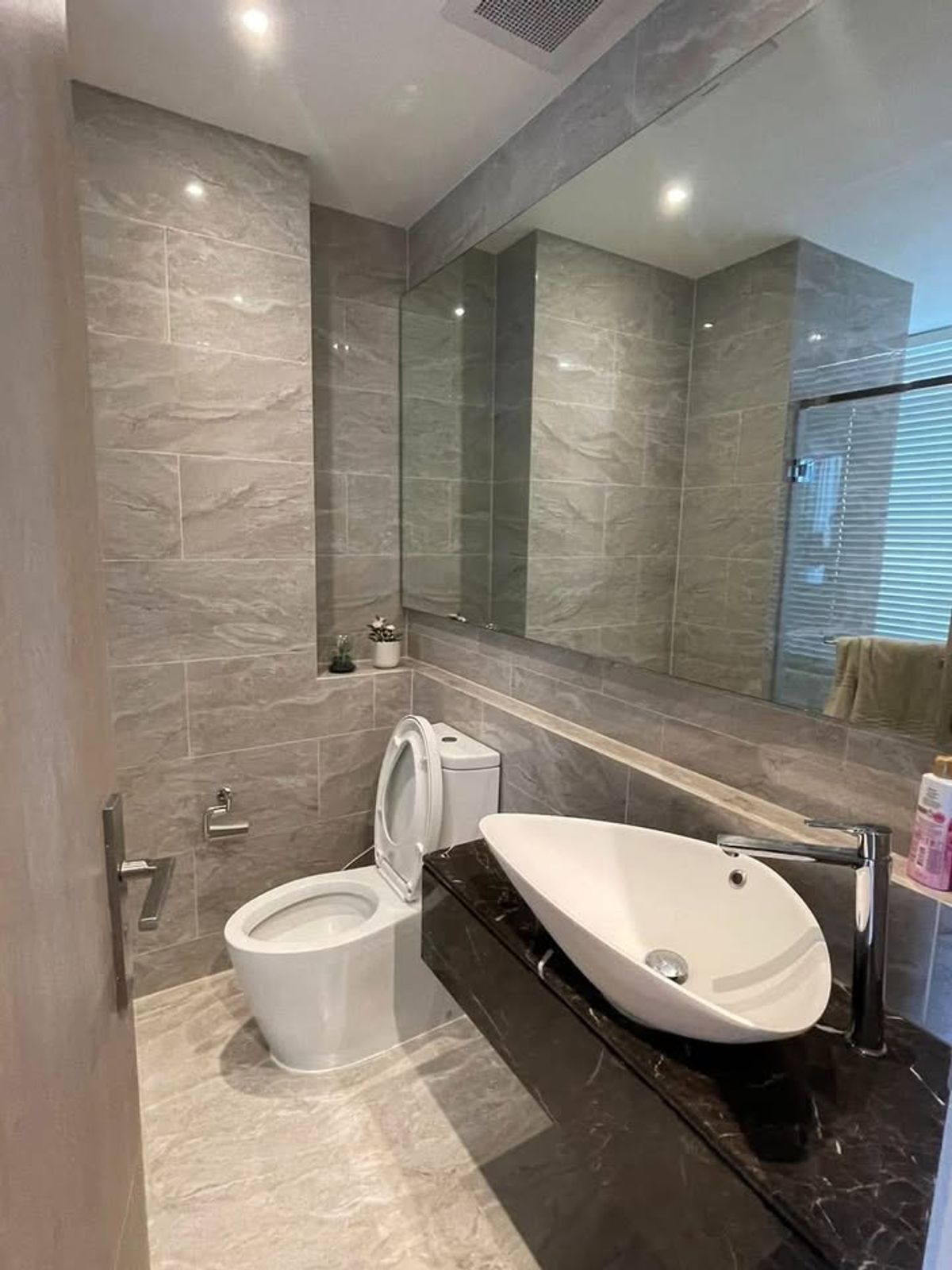 ให้เช่าคอนโดพระราม 9 เพชรบุรีตัดใหม่ RCA : เช่าคอนโด IDEO Rama 9 - Asoke/ไอดีโอ พระราม 9 - อโศก (B6810026)